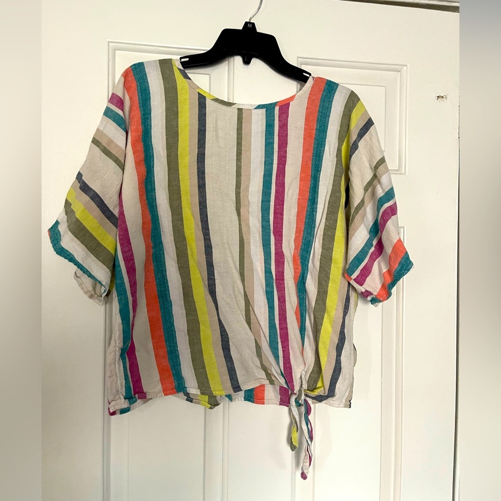 Cute linen blend spring crop top size small